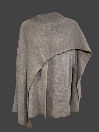 STRICK CAPE MIT SCHAL